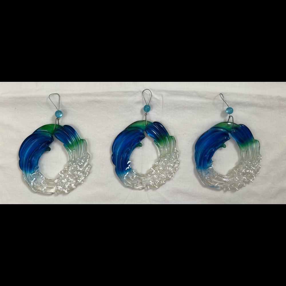 Wave Suncatcher - Picture 6 of 6
